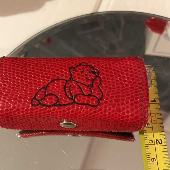 * RARE * Winnie the Pooh red leather mirror lipstick case The Disney Store - Picture 7 of 9